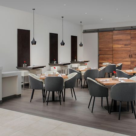 Crowne Plaza San Antonio Airport By Ihg Hotel Bagian luar foto